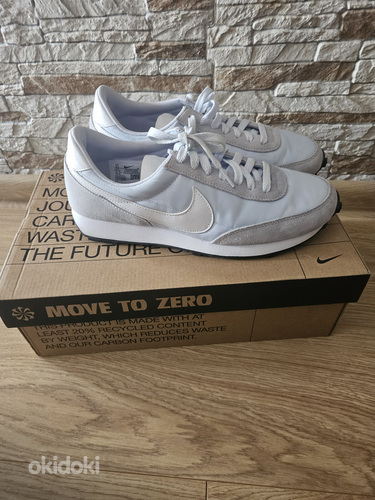 Nike кроссовки