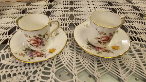 Vintage kohvitasside paar (tass ja alustass) (2 foto / 5)