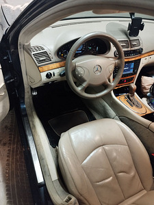 Mercedes-Benz E280 (9 foto / 12)