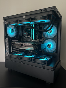 Ryzen 7 5800x, RTX 3080 | Свежесобранный компьютер (1 фото из 7)