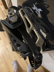 Snowboard + equipment (7 foto / 7)