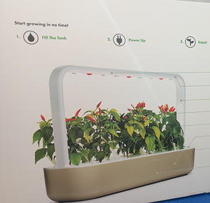 The Smart Garden 9, Click and Grow (1 foto / 4)