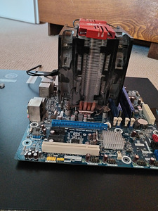 Материнская плата intel desktop board (3 фото из 3)