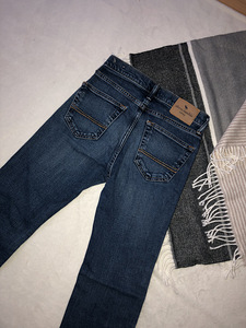 1892 Abercrombie Jeans (3 foto / 3)
