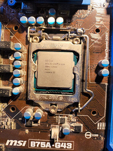 MSI B75A-G43 + Intel Core i3-3220 + 16GB DDR3 (2 foto / 2)