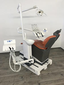 SIRONA C3+ hambaraviüksus (4 foto / 10)