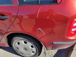 Skoda Fabia (2 foto / 7)