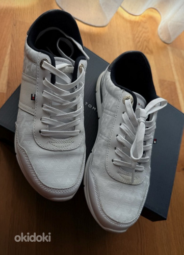 Кроссовки Tommy Hilfiger