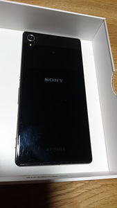 Sony Xperia Z3+ dual (2 foto / 4)
