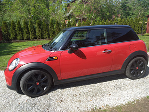 MINI One (6 фото из 9)