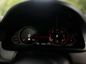 BMW f11 (12 фото из 14)
