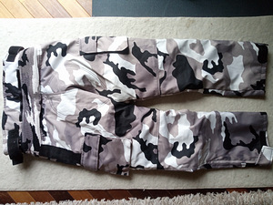Mootorratturi püksid (1 foto / 3)