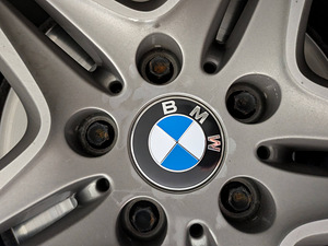 BMW veljekapsel 68mm (3 foto / 3)
