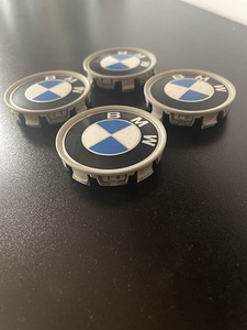 Классическая эмблема BMW (2 фото из 3)