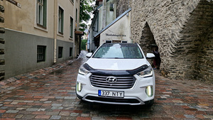 Hyundai Santa Fe Grand (1 foto / 10)