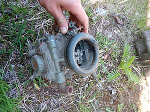 GAZ-24 K-126g karburaator (3 foto / 3)