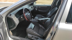 Volvo S60 2.4D 2003 (12 фото из 14)