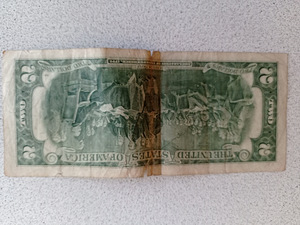 2 доллара (2 фото из 2)