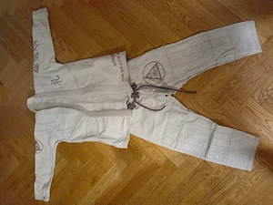Кимано(до 160 см) (3 фото из 3)