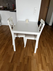 Köögi toolid ja laud (1 foto / 10)