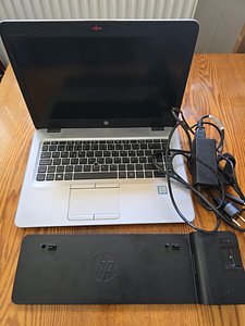 HP Elitebook 840 g4, HP EliteBook 820 g3 (1 foto / 10)