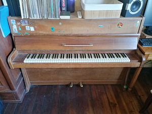 Pianiino GERBSTÄDT (2 foto / 4)