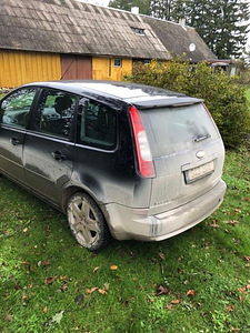 M/V ford focus c-mac 2,0tdci, 100kw, 2006, 6ne manu (7 foto / 8)