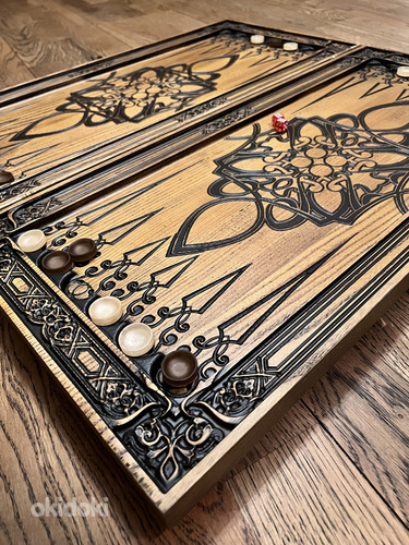 Käsitsi nikerdatud backgammon (foto #5)
