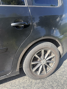 М: Volkswagen Touran (8 фото из 15)