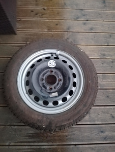 Volvo s40 või v40 tagavararatas (2 foto / 2)