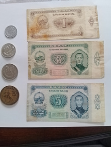 Банкноты (2 фото из 6)