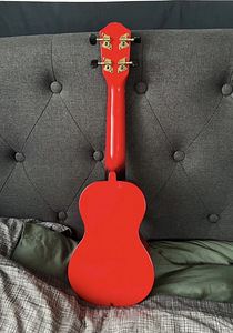 Ukulele (3 foto / 7)
