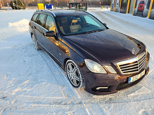 Mercedes benz e350 CDI 4Matic (2 foto / 12)