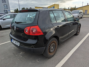 Vw golf 5 2.0tdi 6k МКПП (2 фото из 9)