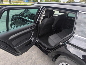 Volkswagen Passat 2.0 TDI 110 kW (6 foto / 15)
