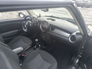 MINI One Business Line 1.6 55 kW (10 foto / 15)
