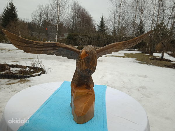 Продаю большого орла. Ширина крыла 71 см, высота 33 см. (фото #1)