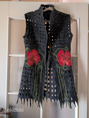 Vilditud villane vest
