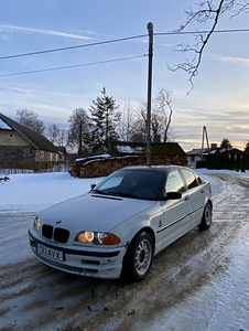 BMW E46 323i Drift