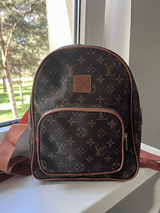 Seljakott Louis Vuitton mitteoriginaalne (1 foto / 3)