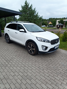 Kia sorento (1 фото из 5)