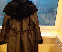 Продаю Пальто очень тёплое для холодной погоды