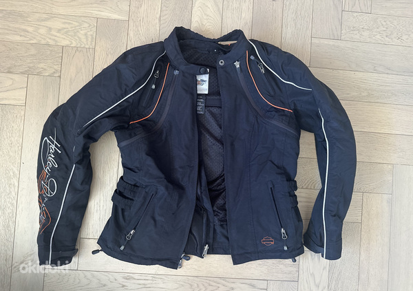Женская куртка Harley Davidson размера S/M