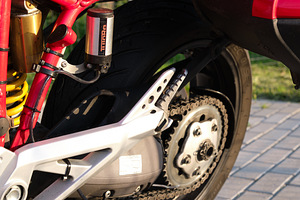 Ducati Multistrada 1100 (6 foto / 10)