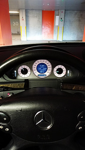 Mercedes E280 (6 foto / 12)