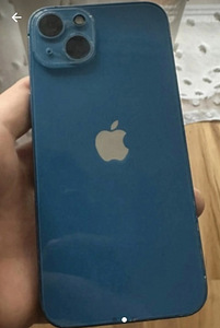 Apple iPhone 13 256 gb (2 foto / 3)