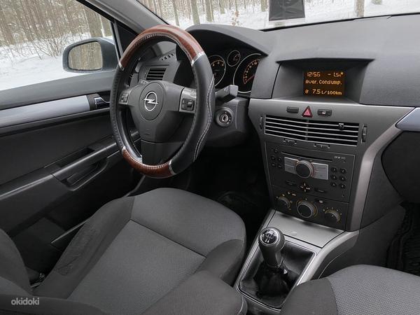 Opel Astra 5D ENJOY MY2005 1.4 ECO-TEC Возмож. рассрочки (фото #11)
