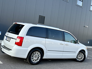 Lancia Grand Voyager MY2016 PLATINUM STOW&GO 2.8CRD Vahetus (9 foto / 15)