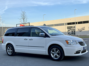 LANCIA GRAND VOYAGER PLATINUM FACELIFT MY2013 JARELMAKS (4 foto / 15)