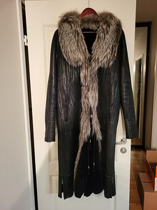 Naturaalne kasukas / Natural sheepskin coat